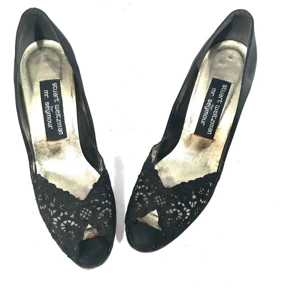 Stuart Weitzman Shoes - STUART WEITZMAN For Mr Seymour Vintage Black Pumps